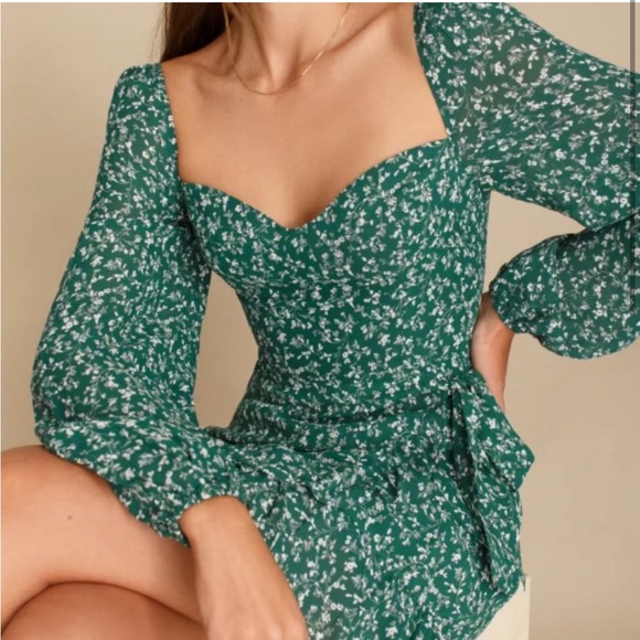Reformation Cammi Floral Dress in Parsley - Picture 2 of 8